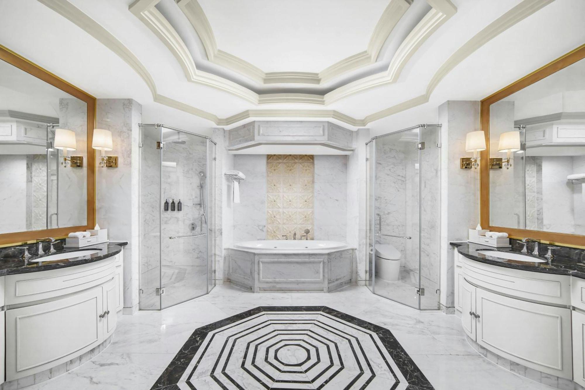 Sheraton Can Tho Exterior foto Bathroom