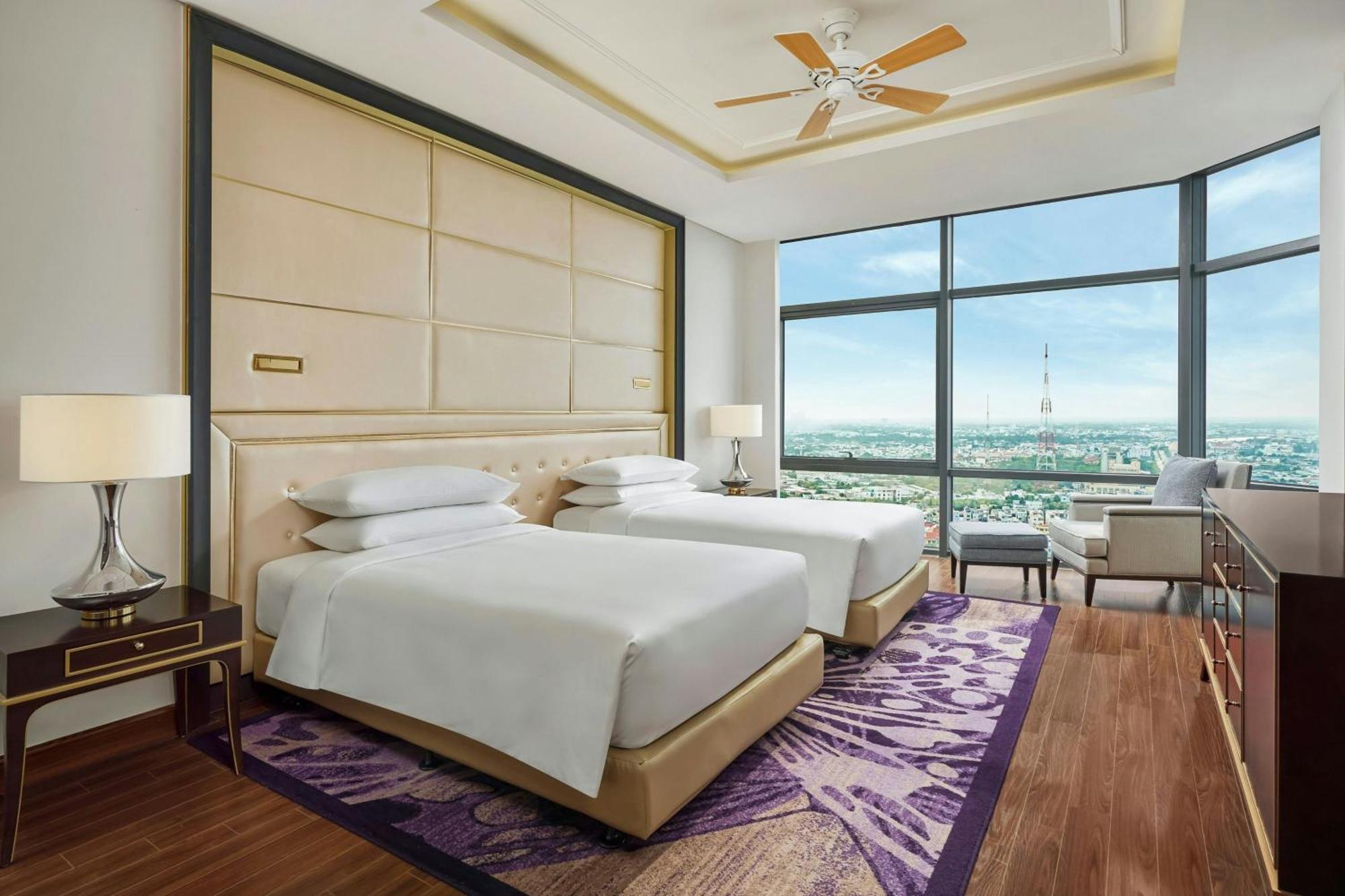 Sheraton Can Tho Exterior foto Deluxe Room